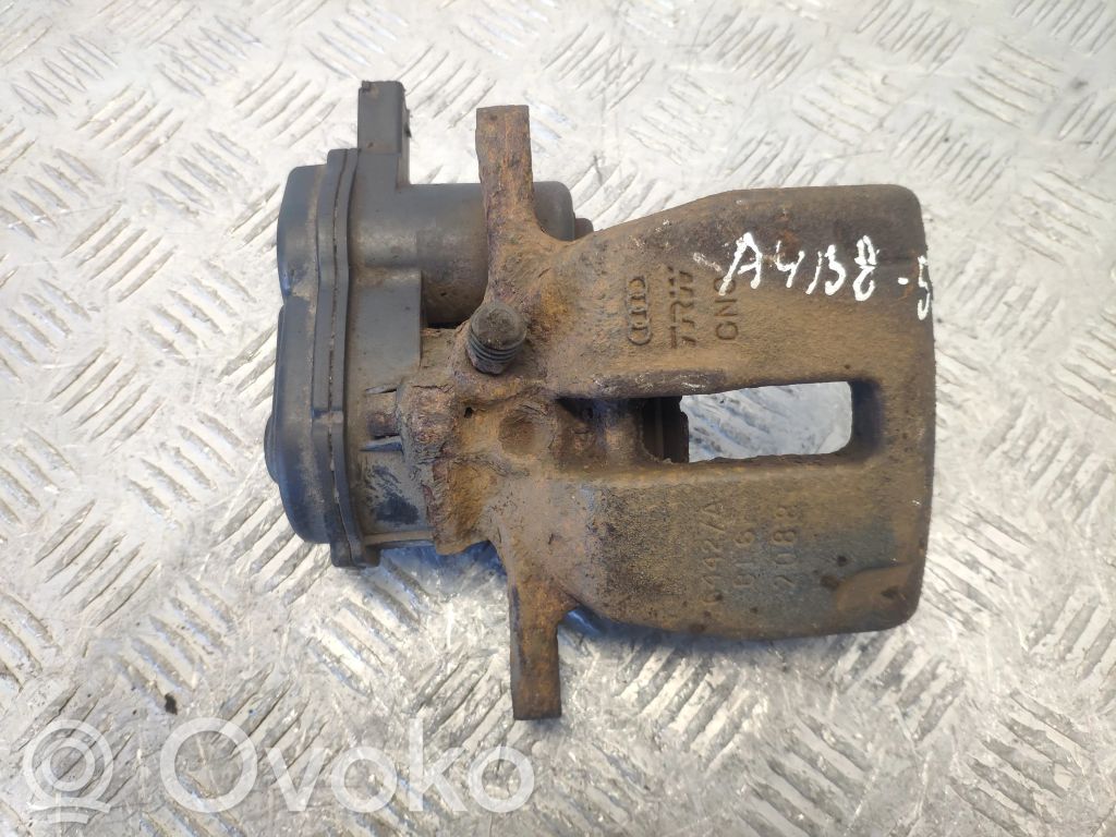 Audi A4 S4 B8 8K Galinis suportas 
