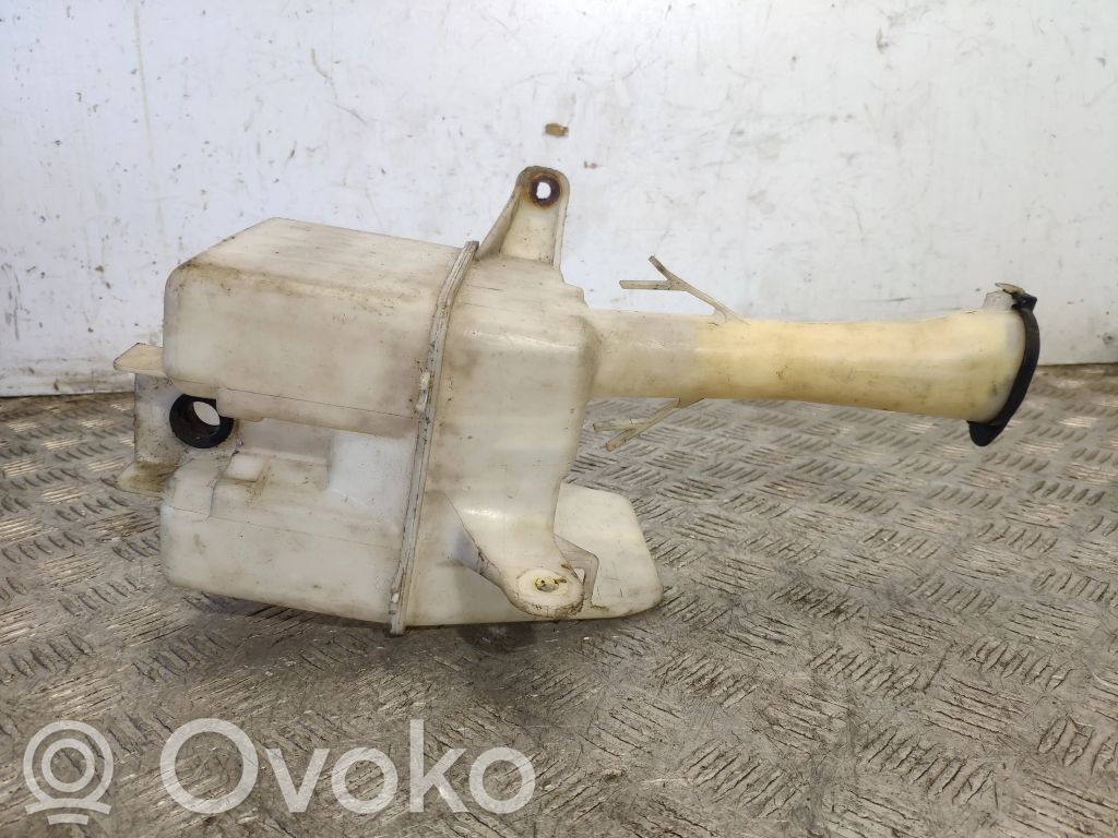 Zbiornik płynu do spryskiwaczy szyby przedniej / czołowej   060851054