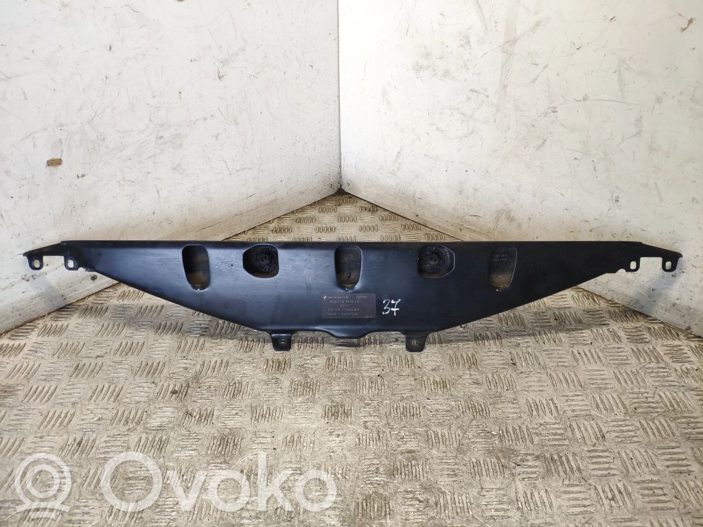 BMW 7 F01 F02 F03 F04 Panel mocowania chłodnicy / góra 