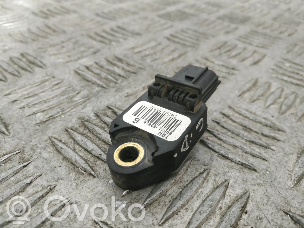Toyota Yaris Airbagsensor Crashsensor Drucksensor 