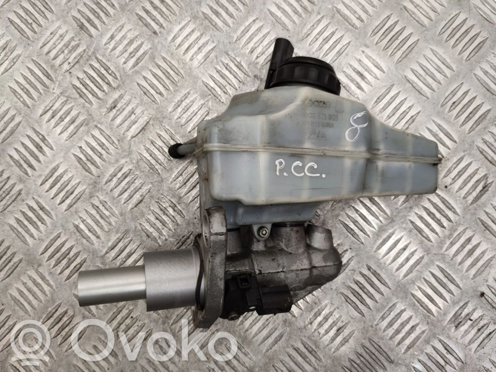 Volkswagen PASSAT CC Pääjarrusylinteri 
