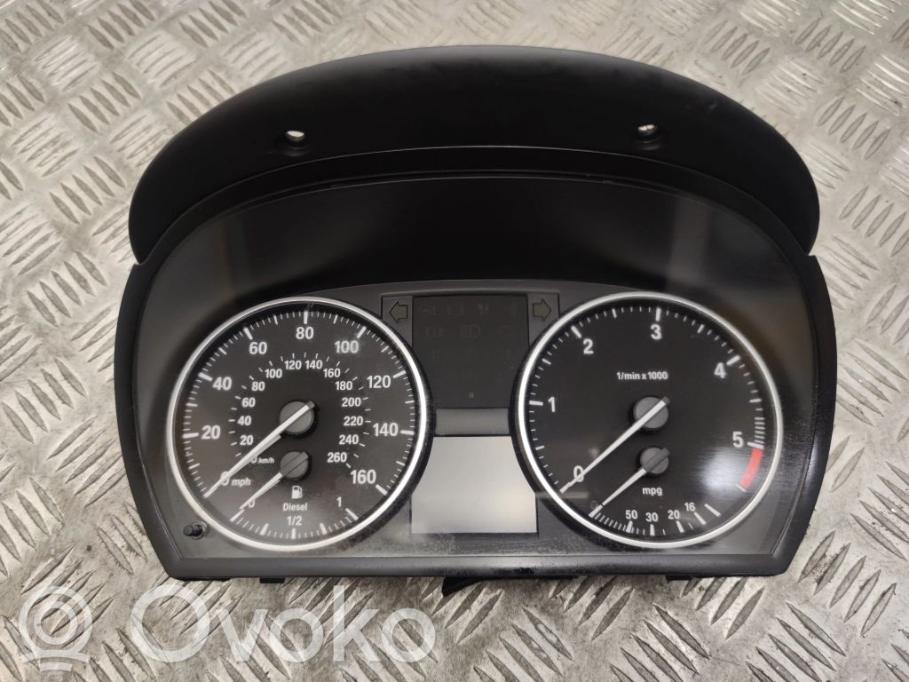 Geschwindigkeitsmesser Cockpit   9187061,A2C53283617
