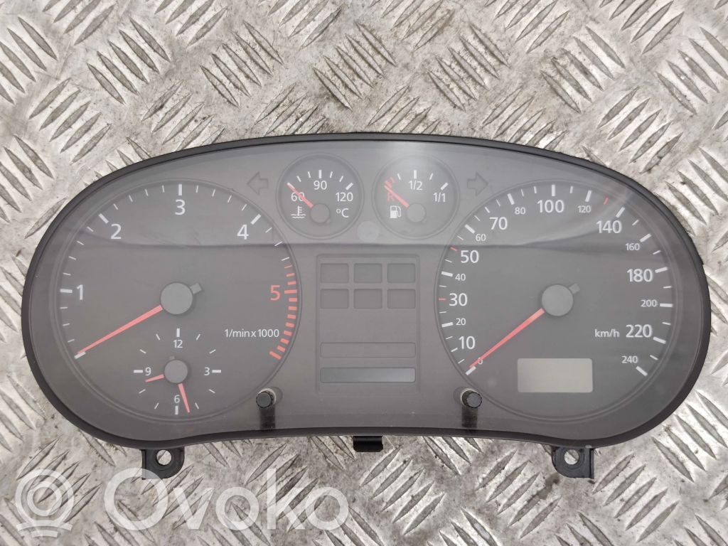 Audi A3 S3 8L Nopeusmittari (mittaristo) 