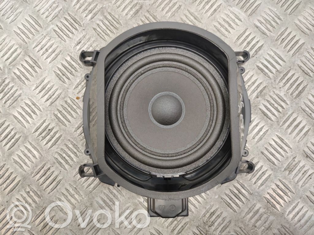 BMW X6 E71 Subwoofer speaker 