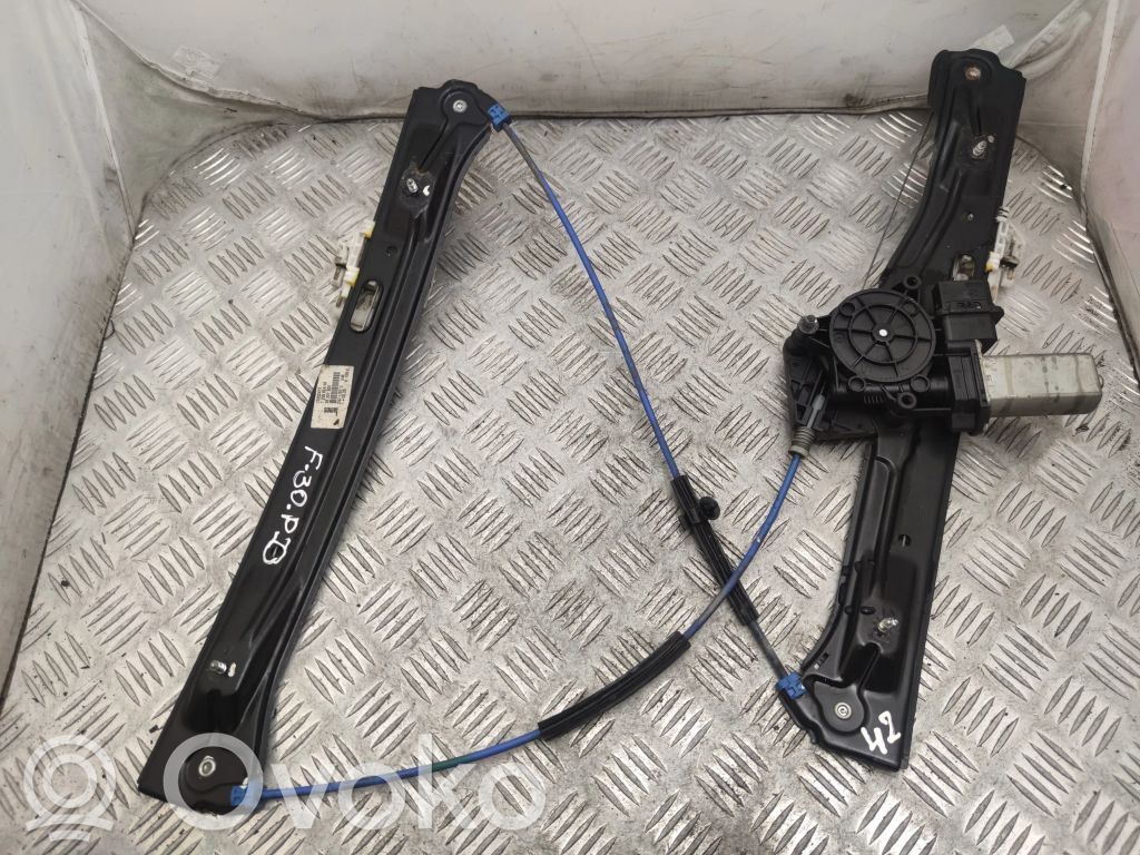 BMW 3 F30 F35 F31 Front door window regulator with motor 