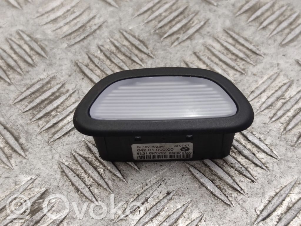 Front seat light   6976722,63316976722