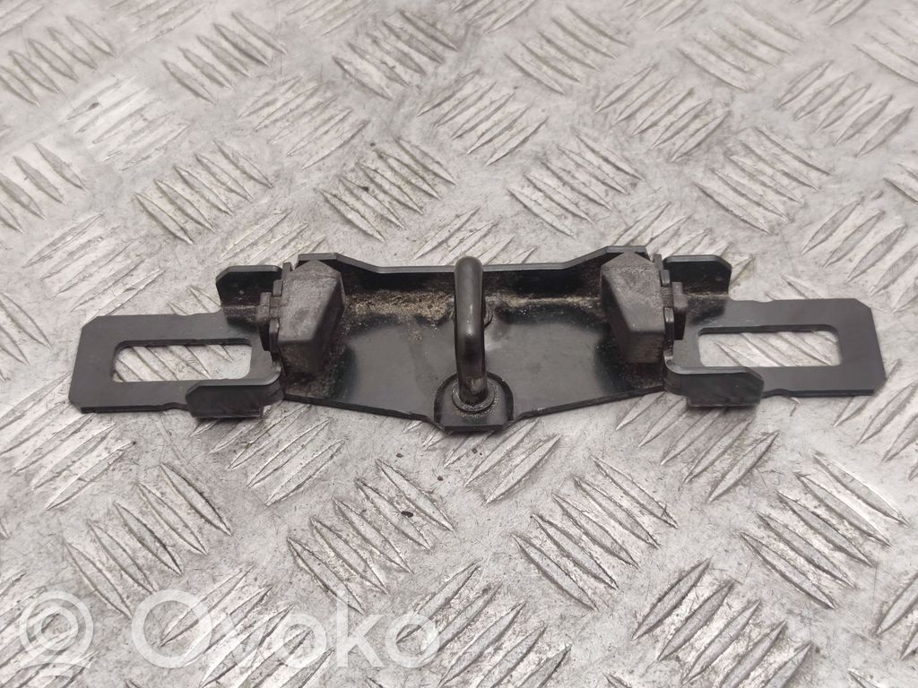 Volvo V40 Cross country Rear door lock loop/hook striker 
