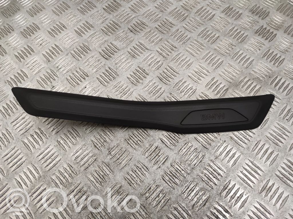 BMW 3 F30 F35 F31 Galinio kėbulo slenksčio apdaila 