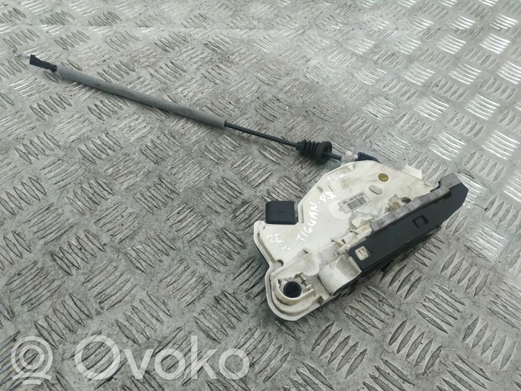 Volkswagen Tiguan Etuoven lukko 