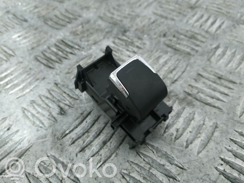 Lexus NX Electric window control switch 
