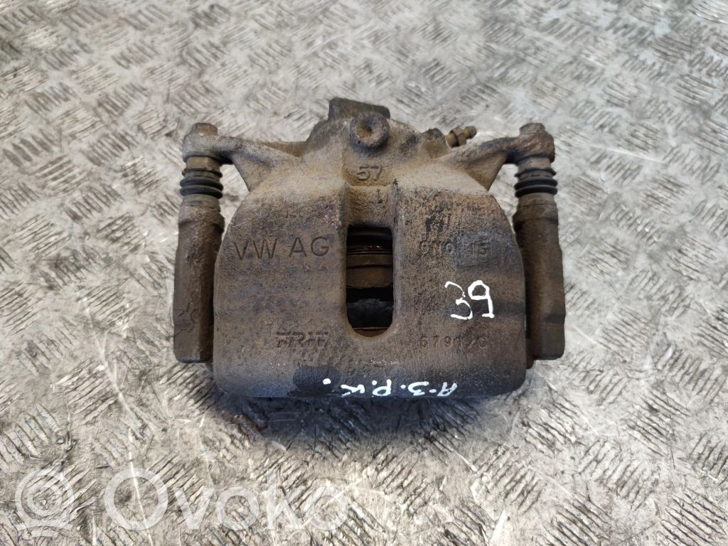 Audi A3 S3 8V Передний суппорт 