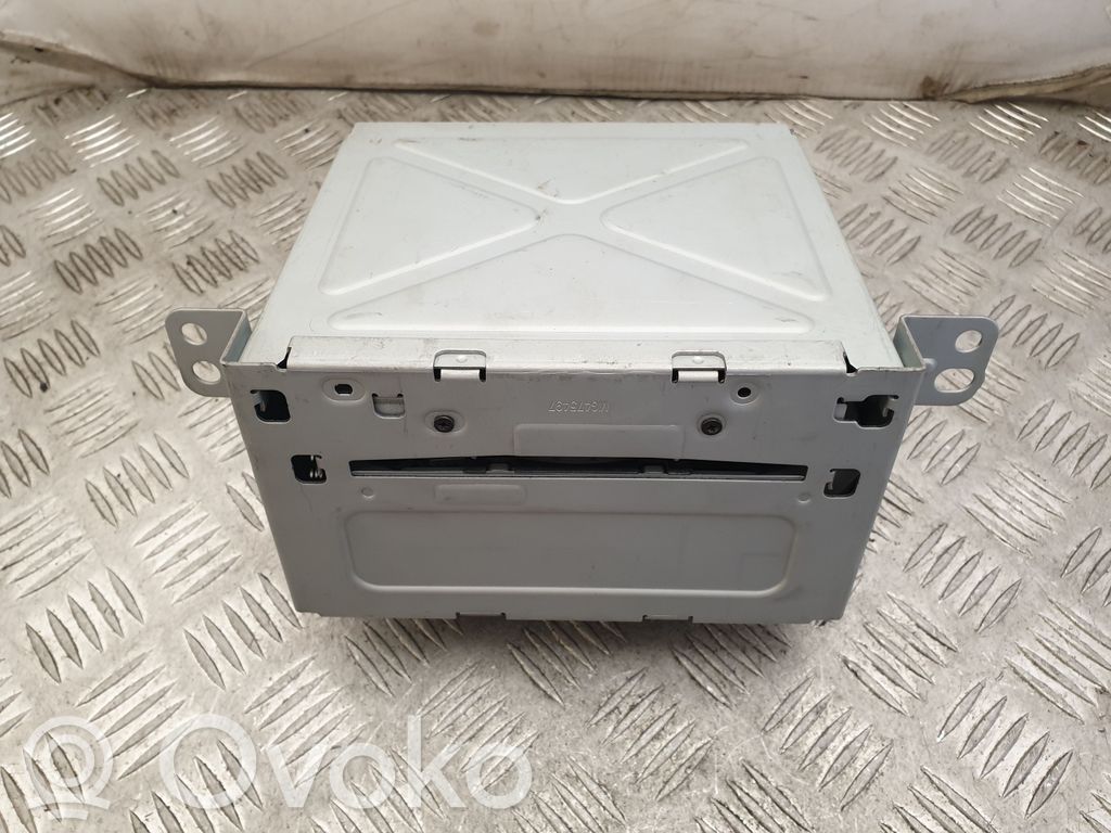 Opel Astra J Radio/CD/DVD/GPS head unit 