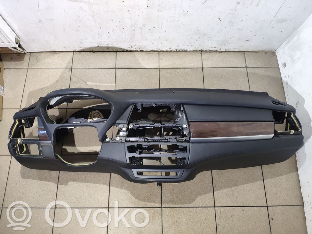 BMW X6 E71 Dashboard 