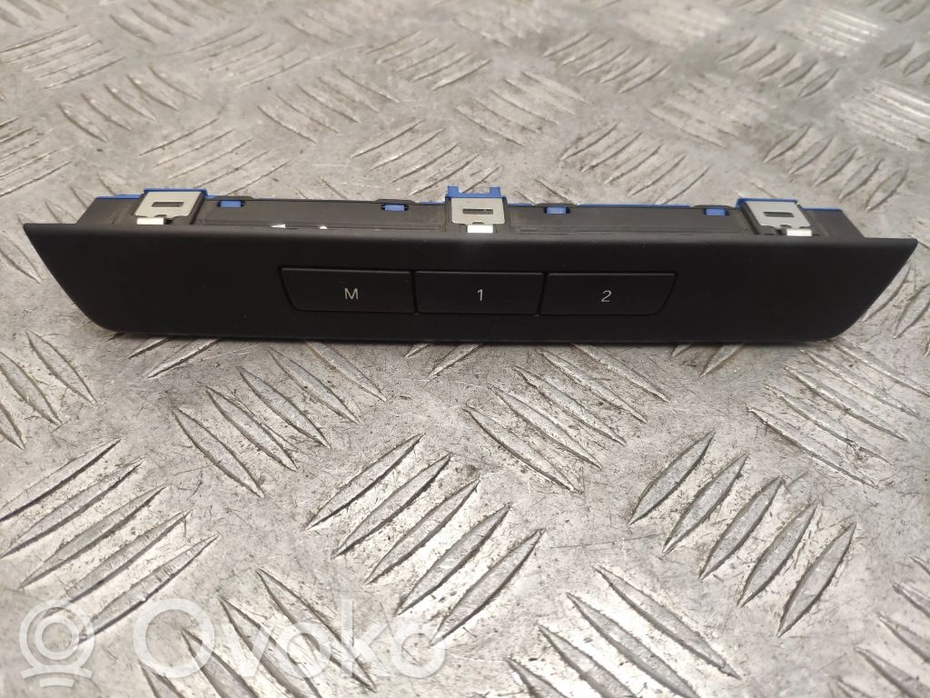 BMW 5 GT F07 Seat control switch 