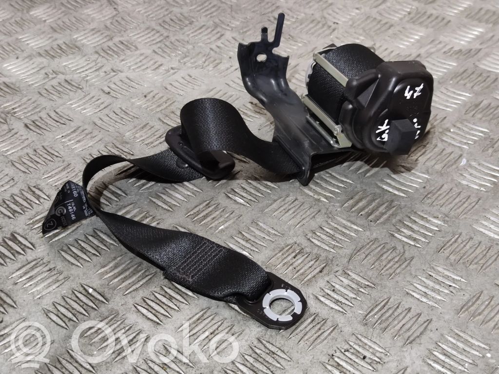 Lexus NX Cinturón trasero 