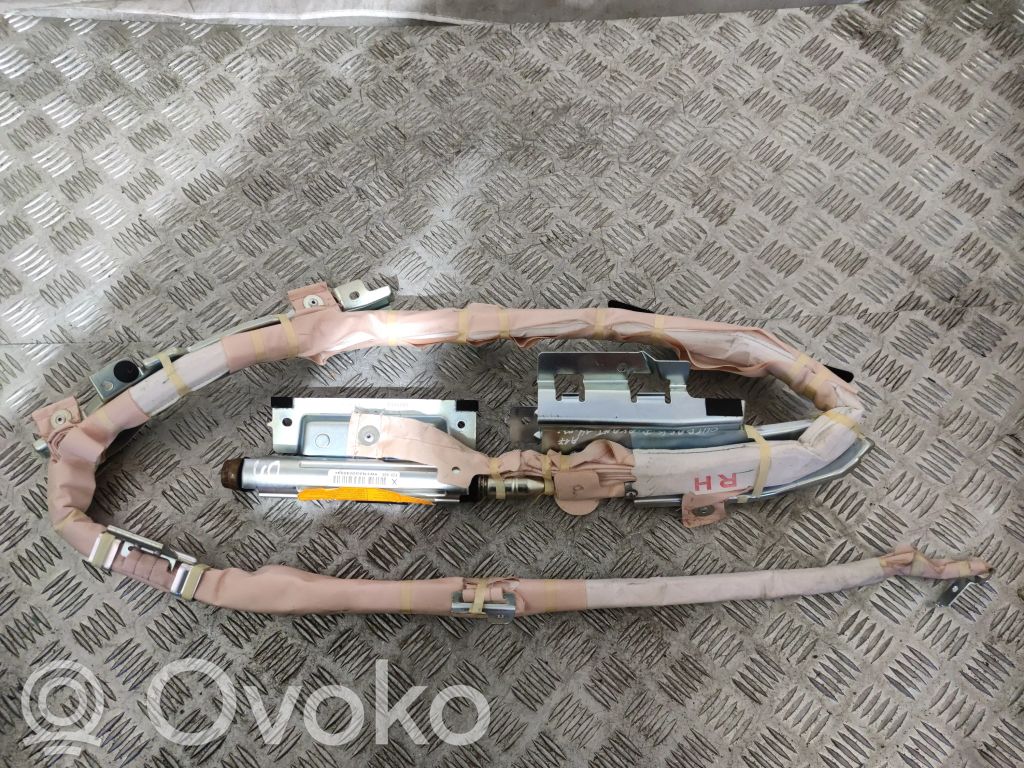 Subaru Outback Kurtyna airbag 