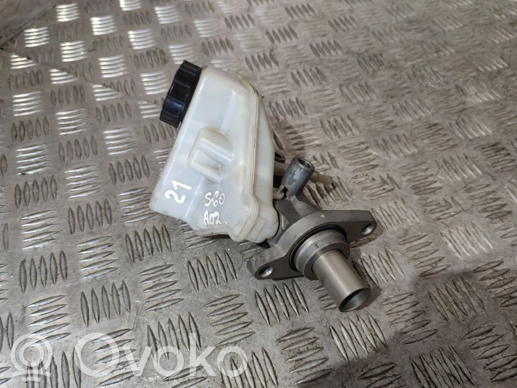 Volvo S60 Główny cylinder hamulca 