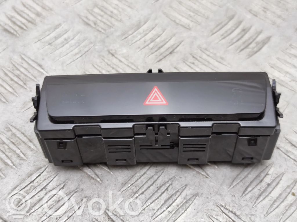 Hazard light switch   85E925301D