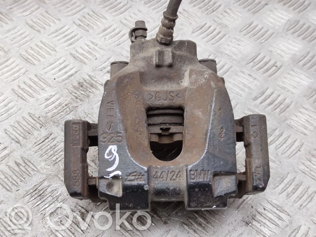 BMW 7 F01 F02 F03 F04 Задний суппорт 