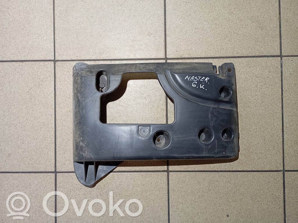 Renault Master III Uchwyt / Mocowanie zderzaka tylnego 