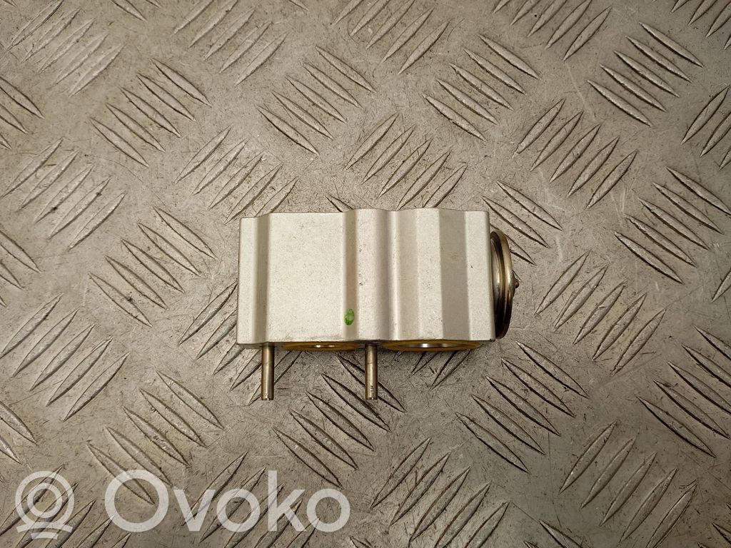 Volvo XC60 Zawór rozprężny klimatyzacji A/C 
