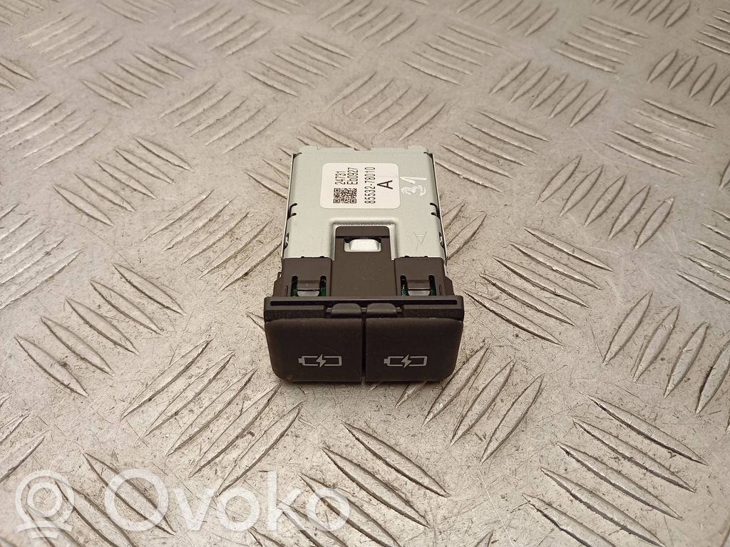 USB socket connector   8553278010