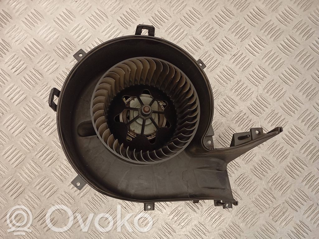Opel Vectra C Вентилятор печки 