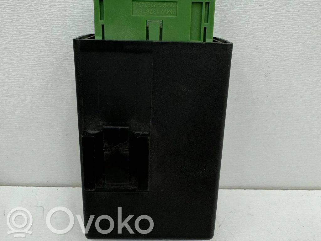 BMW 3 F30 F35 F31 Window wiper relay 