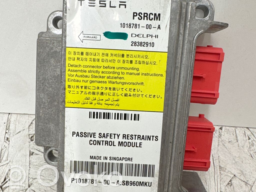 Tesla Model S Airbag control unit/module 