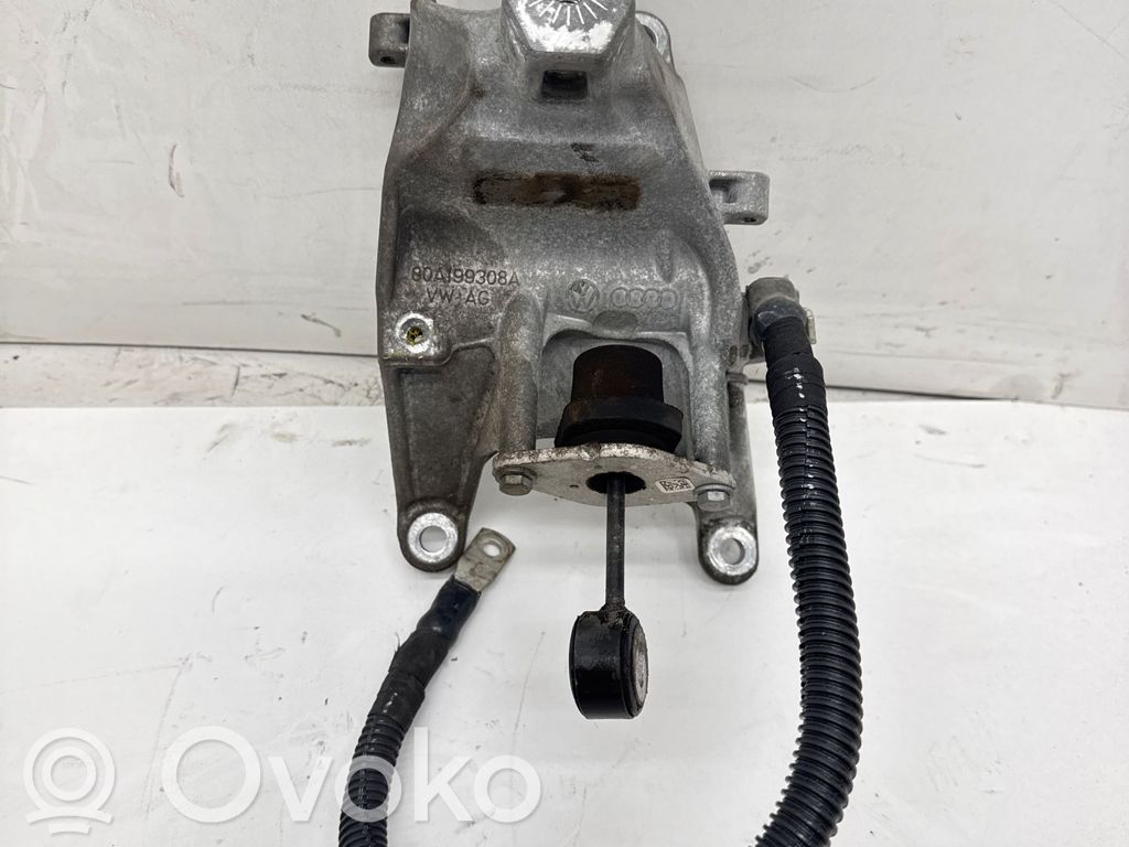 Audi Q5 SQ5 FY Engine mounting bracket 