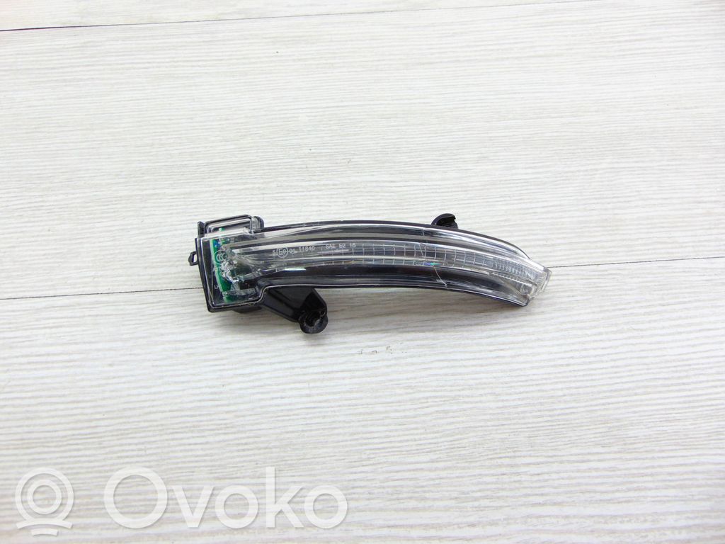 Renault Megane IV Mirror indicator light 
