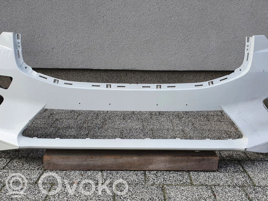 Volvo XC60 Parachoques delantero 