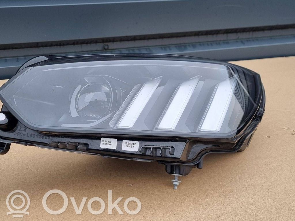 Peugeot 208 II Lampa przednia 