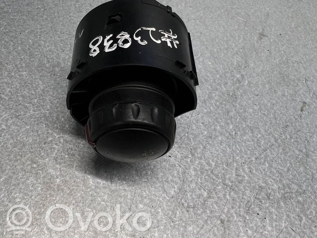 Seat Leon (1M) Light switch 
