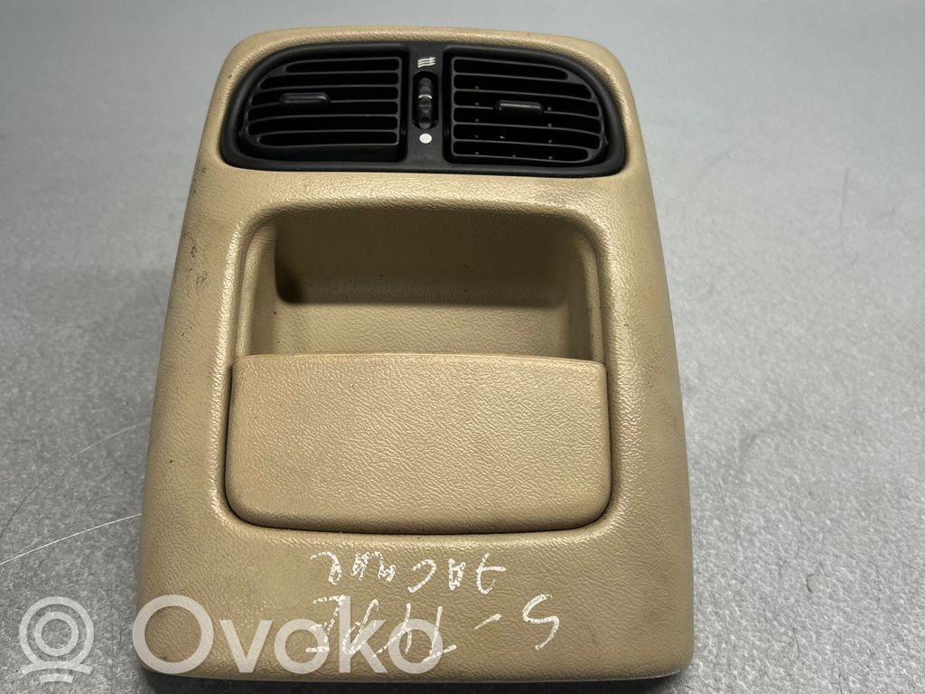Rejilla de ventilación trasera   VB2560,VB2560