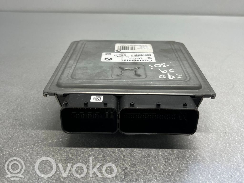 BMW 3 E90 E91 Variklio valdymo blokas 