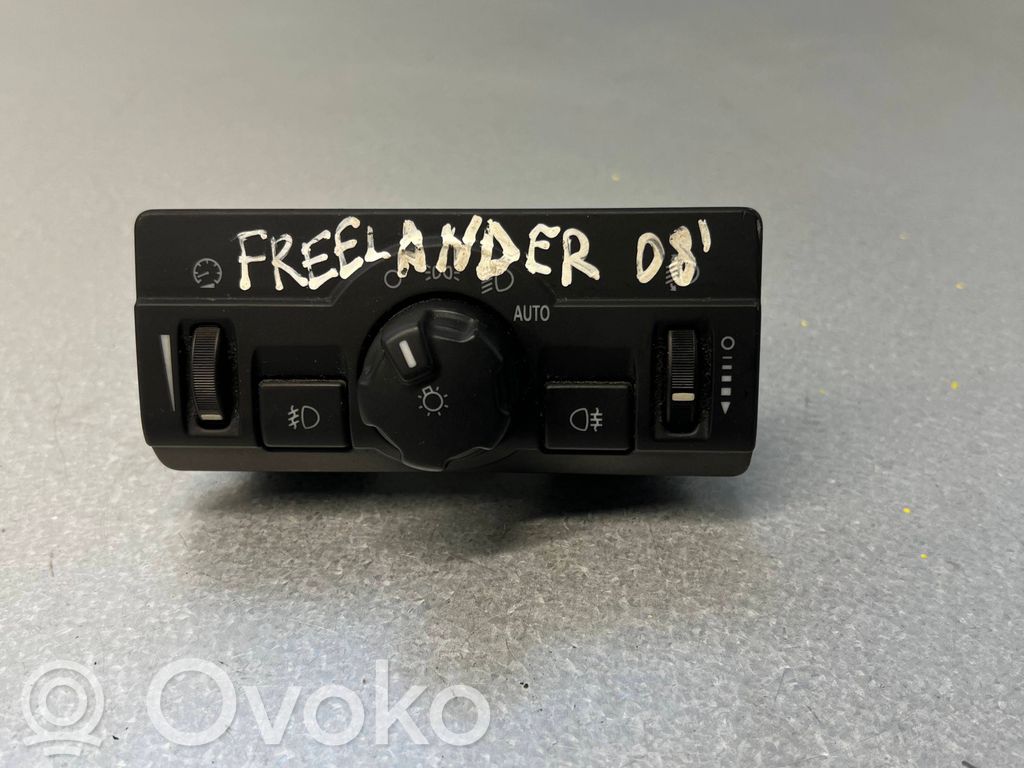 Land Rover Freelander 2 - LR2 Light switch 