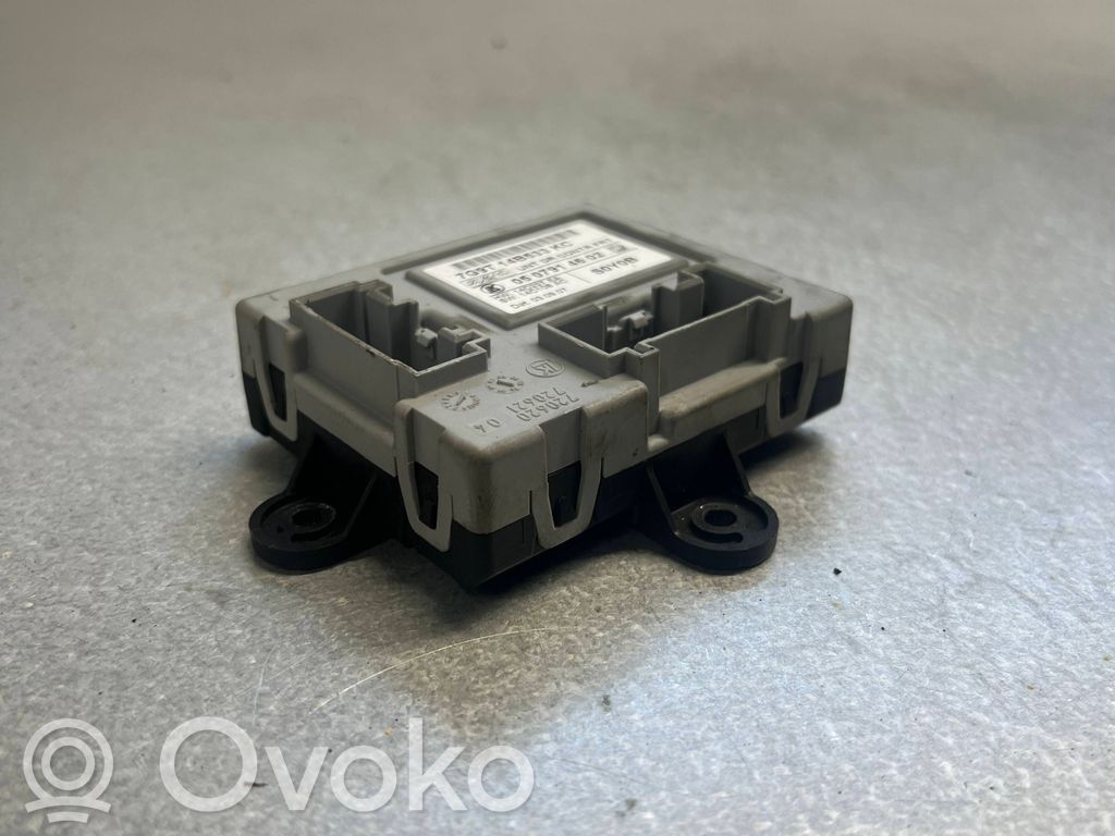 Volvo XC70 Door control unit/module 