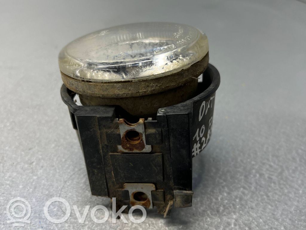 Subaru Outback Wspornik / Mocowanie świateł przeciwmgielnych 