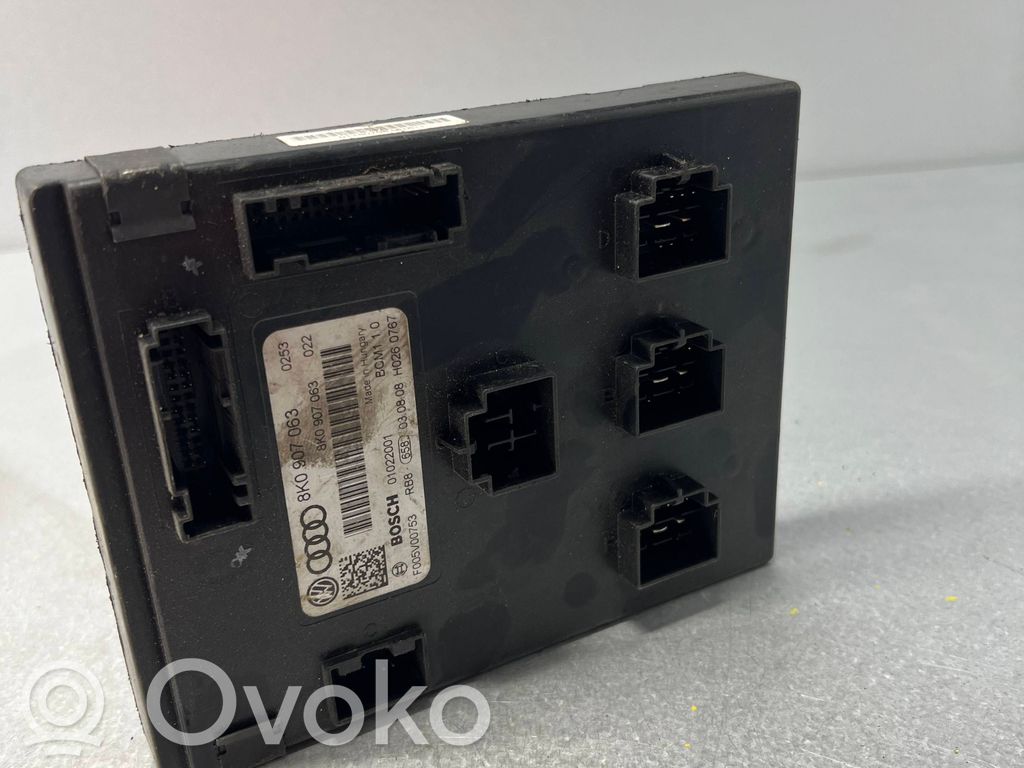 Audi A4 S4 B8 8K Mukavuusmoduuli 