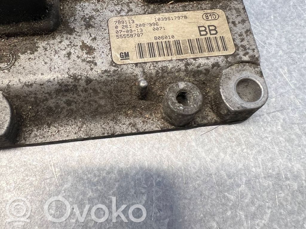 Opel Astra H Engine ECU kit and lock set 
