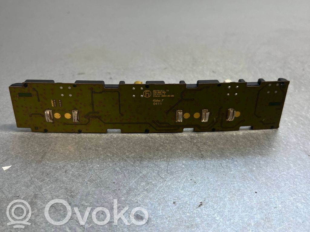 Audi A6 S6 C6 4F Antenos stiprintuvas 