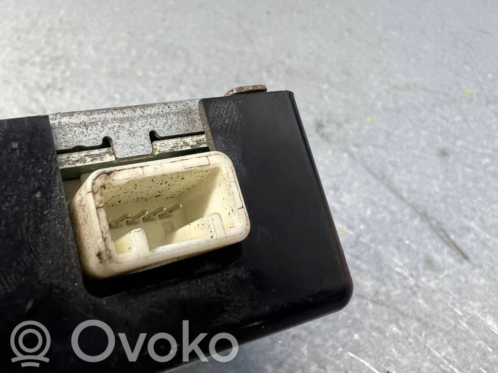 Toyota RAV 4 (XA30) Unitate/modul comandă uși 
