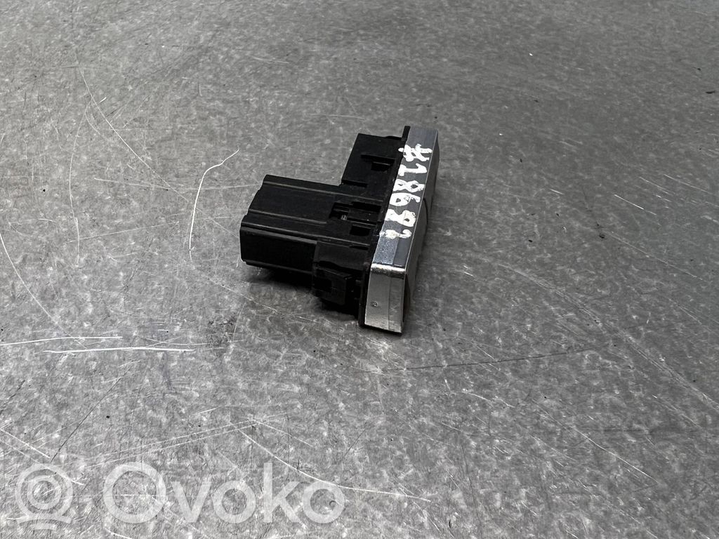 Ford Mondeo Mk III Windscreen/window heater switch 