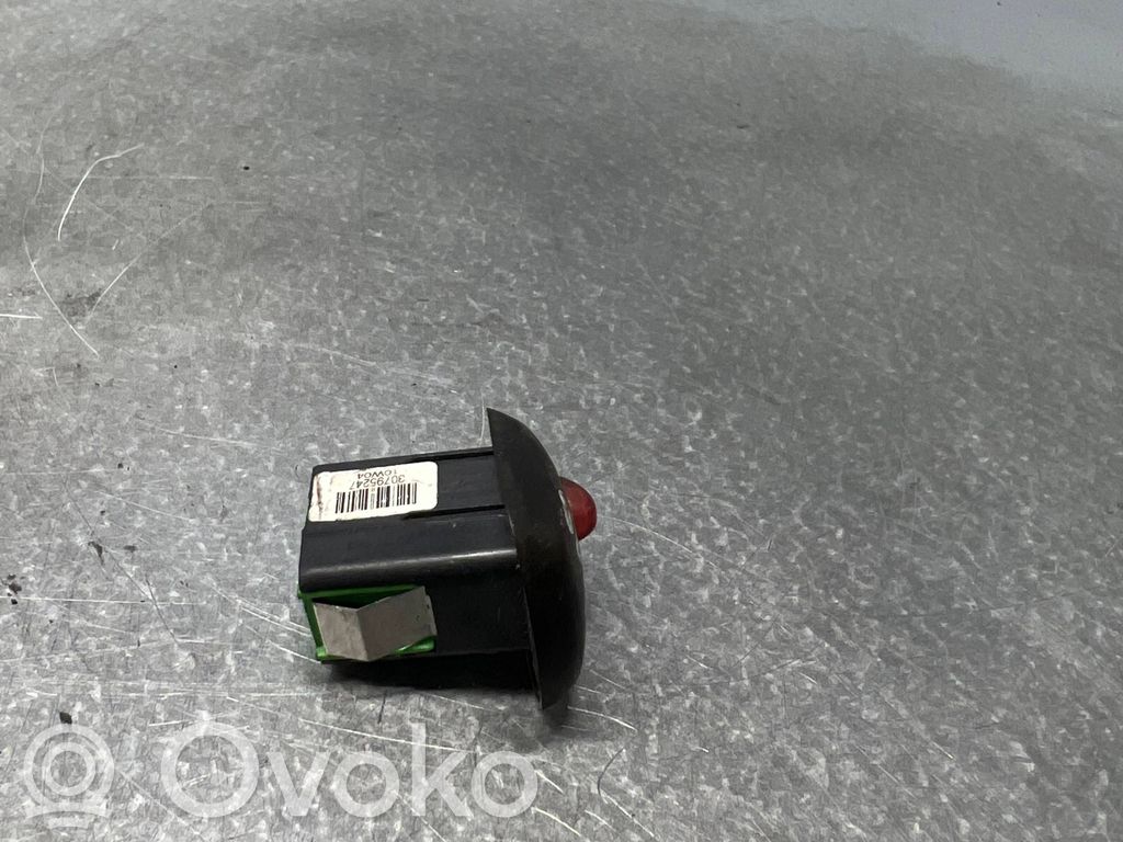 Volvo XC90 Alarm switch 
