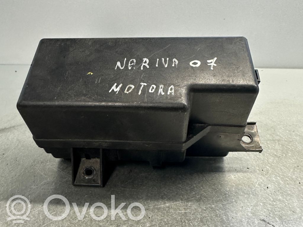 Nissan Navara D40 Fuse module 