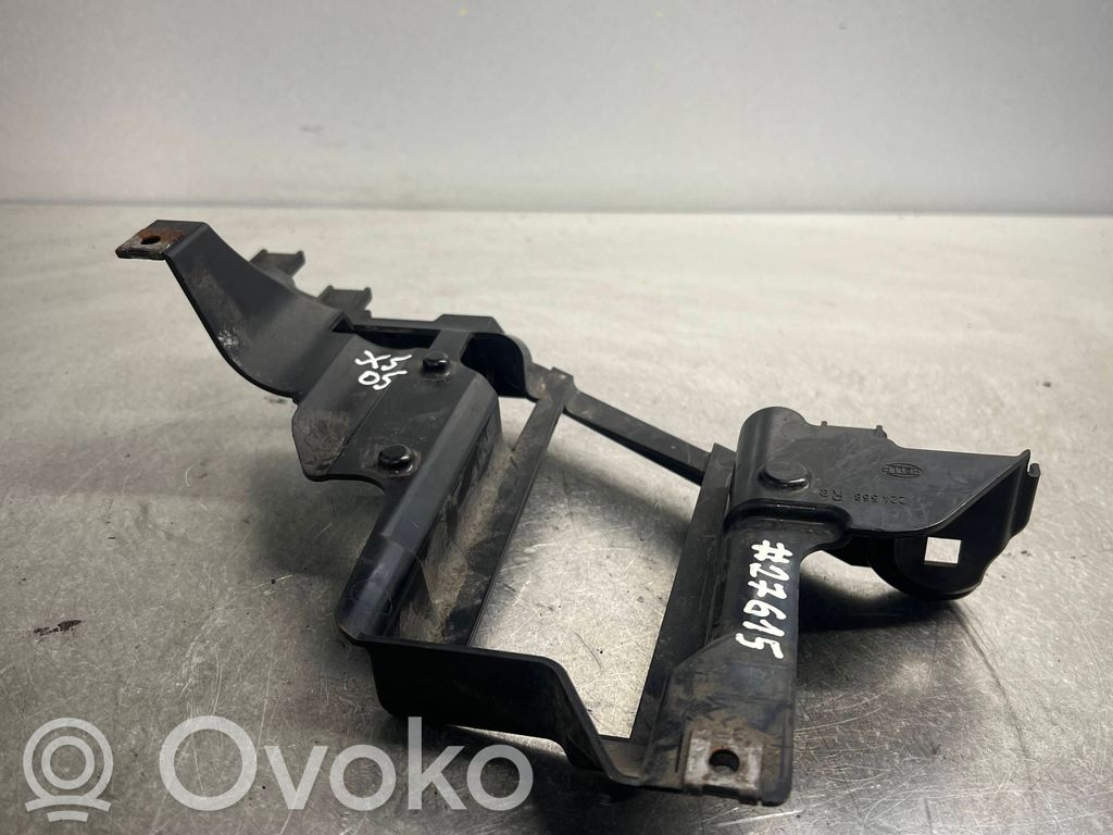 BMW X5 E53 Headlight/headlamp mounting bracket 