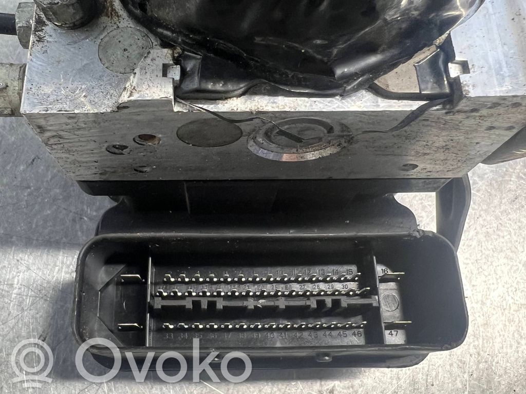 BMW X3 E83 ABS Blokas 