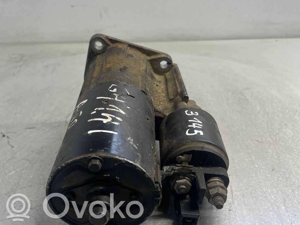 Volkswagen Golf V Motor de arranque 