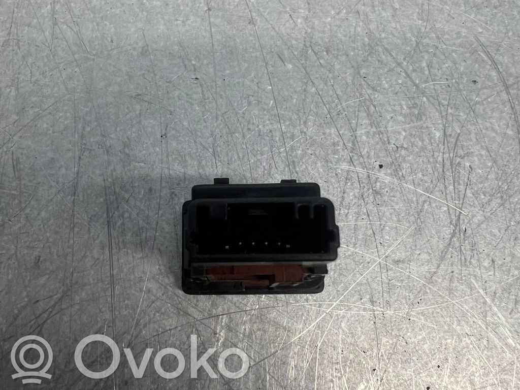 ESP (stability program) switch   15C032,15C032
